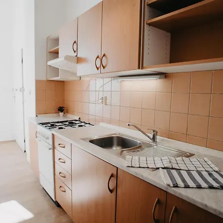 Spat Apartmanhotel Prága